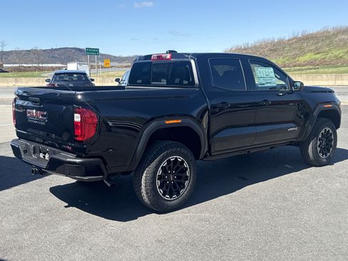 New 2026 GMC Canyon AT4 w/ Technology Plus Package AWD/4WD image 3