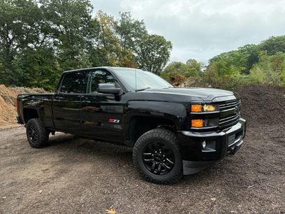 Used 2017 Chevrolet Silverado 2500 LT w/ Midnight Edition