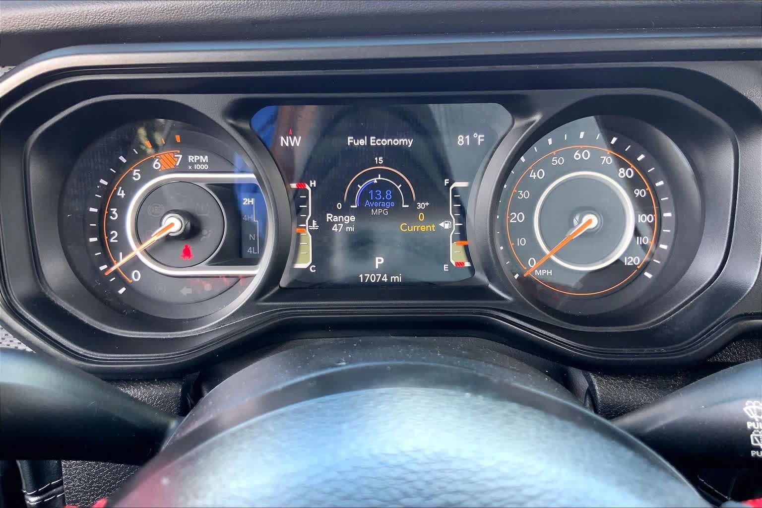 Used 2024 Jeep Wrangler Unlimited Rubicon w/ Technology Group AWD/4WD image 24