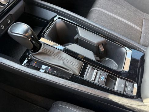 Used 2023 Honda Accord Sport image 16