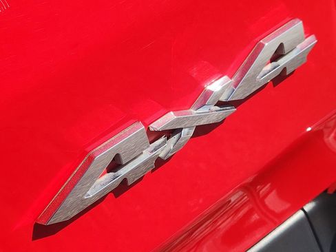 Used 2020 RAM 1500 Laramie image 11