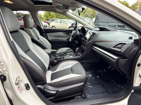 Used 2019 Subaru Crosstrek 2.0i Limited w/ Moonroof Package w/Navigation image 17
