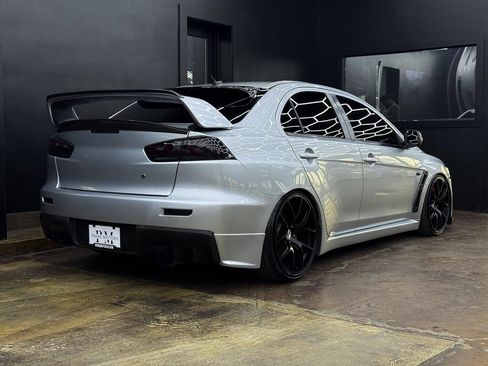 Used 2008 Mitsubishi Lancer Evolution MR image 9