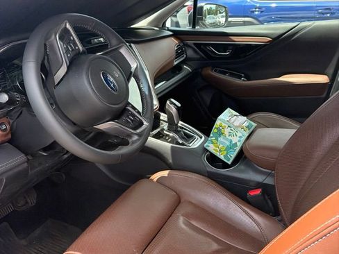 Used 2020 Subaru Outback Touring w/ Popular Package #2 AWD/4WD image 4