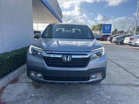 Used 2017 Honda Ridgeline RTL-E image 2