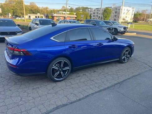 Used 2025 Honda Accord Sport image 19