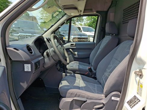 Used 2013 Ford Transit Connect XL FWD image 19