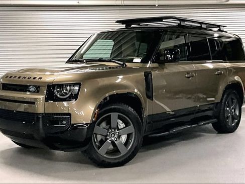 Certified 2025 Land Rover Defender 130 X-Dynamic SE AWD/4WD image 1