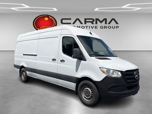 Used 2021 Mercedes-Benz Sprinter 2500 image 7