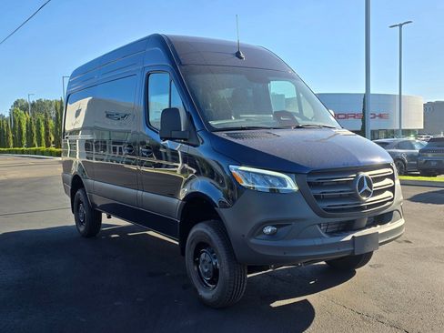 New 2026 Mercedes-Benz Sprinter 2500 image 8