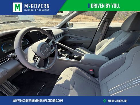 New 2026 Hyundai Elantra SEL Sport Premium FWD image 11