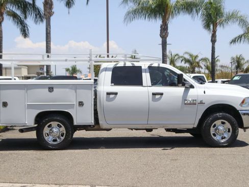 Used 2017 RAM 3500 Tradesman w/ Chrome Appearance Group AWD/4WD image 10