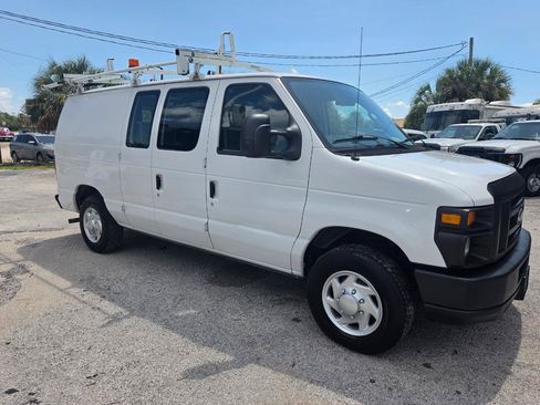 Used 2014 Ford E-150 and Econoline 150 RWD image 3