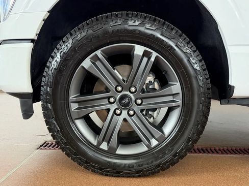 Used 2023 Ford F150 Lariat w/ Equipment Group 502A High AWD/4WD image 8