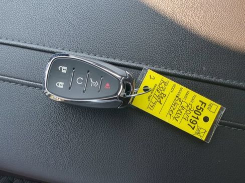 Used 2019 Chevrolet Blazer LT AWD/4WD image 36