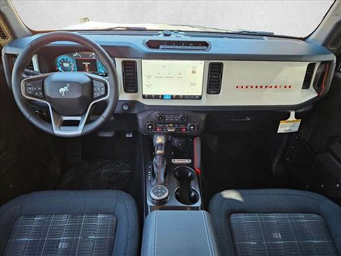 New 2025 Ford Bronco Heritage Edition image 15