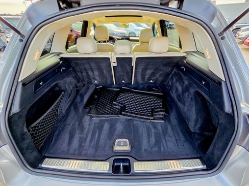 Used 2021 Mercedes-Benz GLC 300 GLC 300 image 47