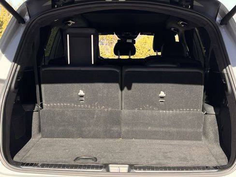 Used 2024 Mercedes-Benz GLS 63 AMG 4MATIC image 25