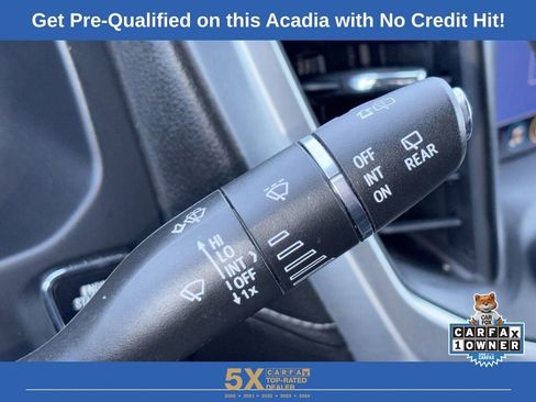 Used 2023 GMC Acadia SLT image 21