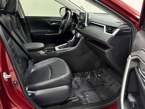 Certified 2021 Toyota RAV4 Limited image 30