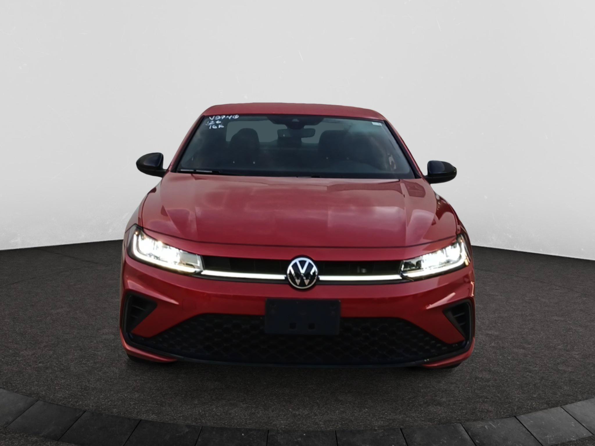 Used 2026 Volkswagen Jetta Sport FWD image 2