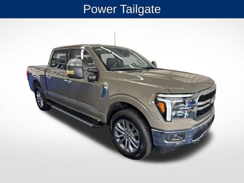 Used 2025 Ford F150 Lariat w/ Equipment Group 502A High AWD/4WD image 8