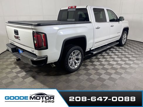 Used 2018 GMC Sierra 1500 SLT w/ SLT Premium Package image 7