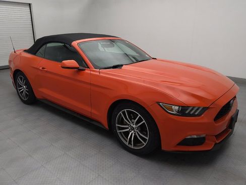 Used 2015 Ford Mustang Premium image 11