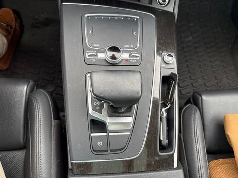 Used 2018 Audi Q5 Prestige AWD/4WD image 16