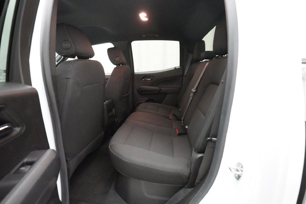 Used 2023 Chevrolet Colorado LT AWD/4WD image 14