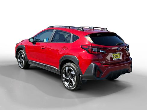 Used 2024 Subaru Crosstrek 2.5i Limited image 3