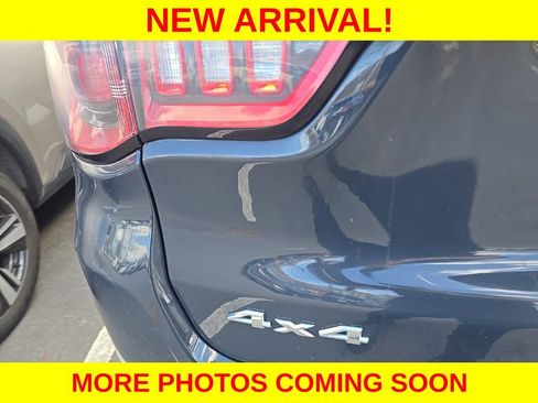Used 2018 Jeep Compass Limited image 8