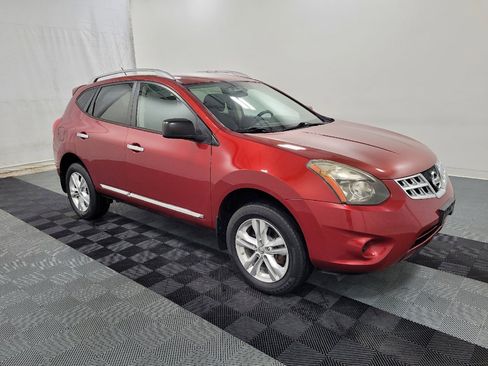Used 2015 Nissan Rogue S w/ Convenience Package AWD/4WD image 11