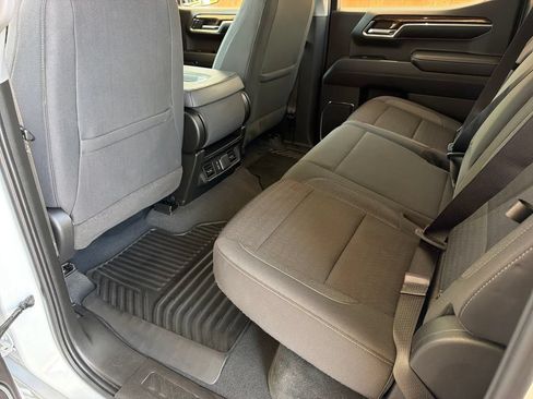 Used 2024 GMC Sierra 1500 Elevation AWD/4WD image 32