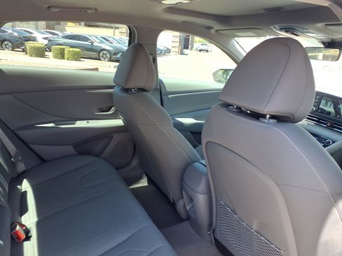 New 2026 Hyundai Elantra SEL Sport FWD image 8