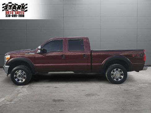 Used 2011 Ford F250 XLT w/ XLT Premium Pkg image 2