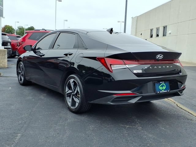 Used 2023 Hyundai Elantra SEL w/ Convenience Package FWD image 7
