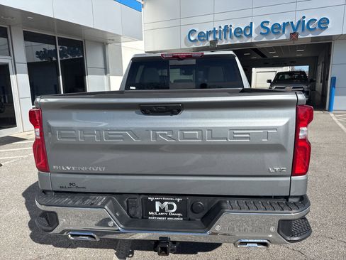 Used 2025 Chevrolet Silverado 1500 LTZ image 6