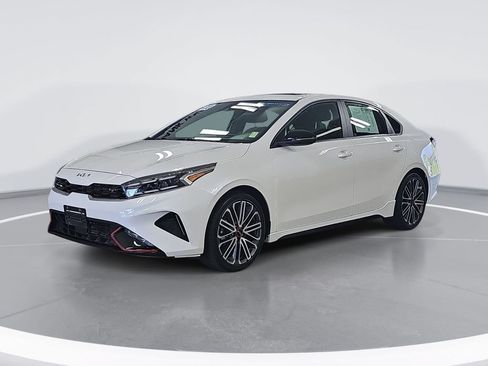 Used 2023 Kia Forte GT w/ GT2 Package FWD image 9