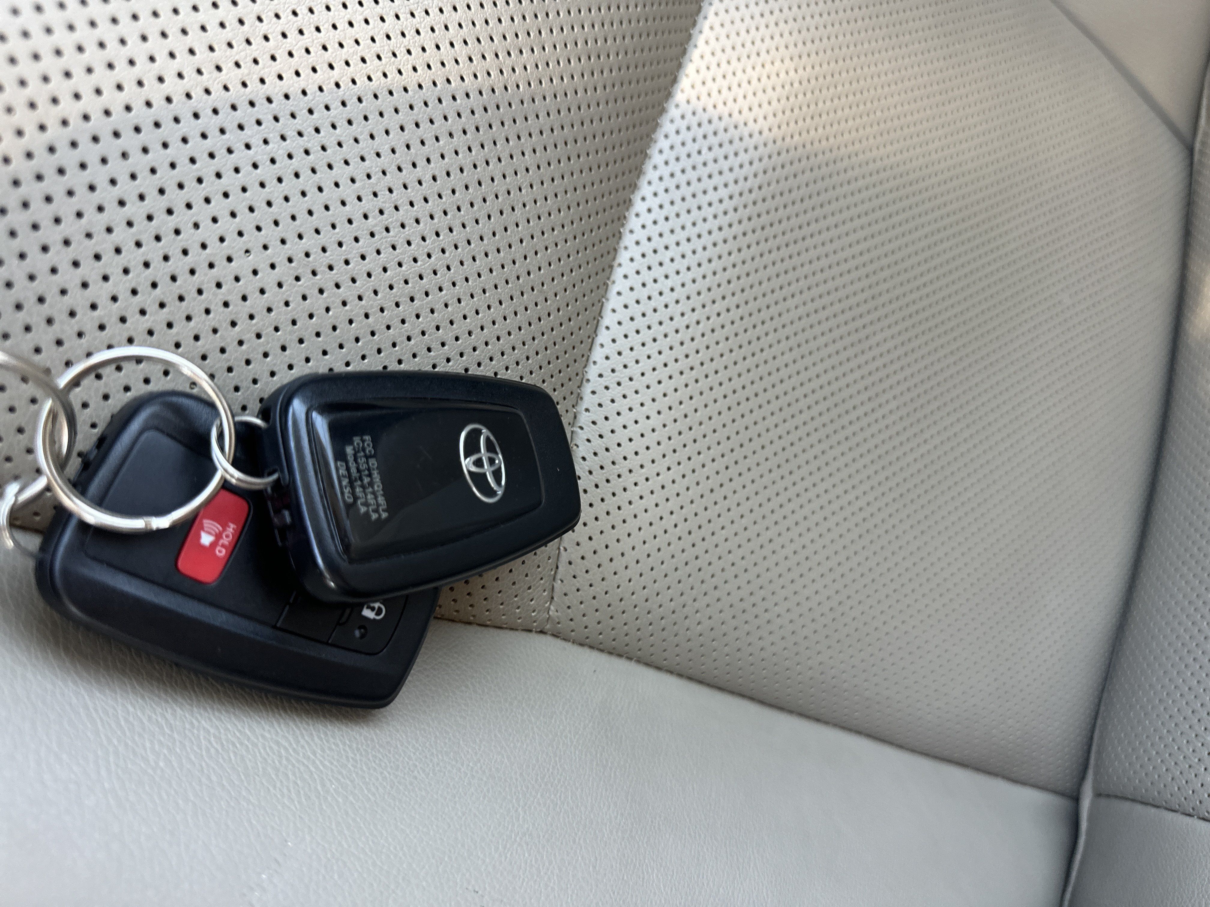 Used 2023 Toyota 4Runner Limited AWD/4WD image 20