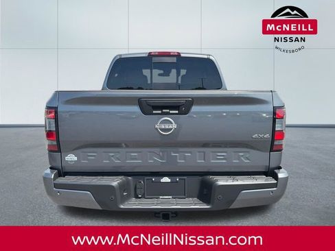 New 2026 Nissan Frontier SV AWD/4WD image 6