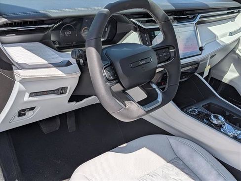 New 2026 Jeep Cherokee Overland w/ Advanced Pro Tech Group AWD/4WD image 3