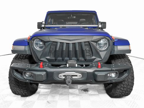 Used 2018 Jeep Wrangler Unlimited Rubicon image 2