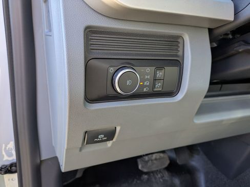 New 2026 Ford F550 2WD Regular Cab Super Duty image 15