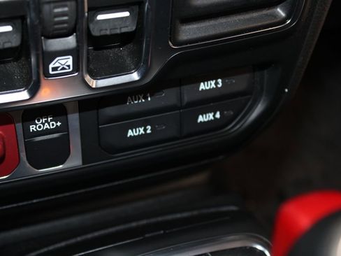 Used 2025 Jeep Wrangler Unlimited Sport S 4xe AWD/4WD image 45