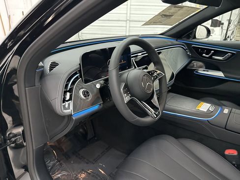 Used 2026 Mercedes-Benz E 350 Sedan image 9