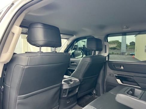 Used 2023 Toyota Tundra Limited w/ TRD Off-Road Package AWD/4WD image 10