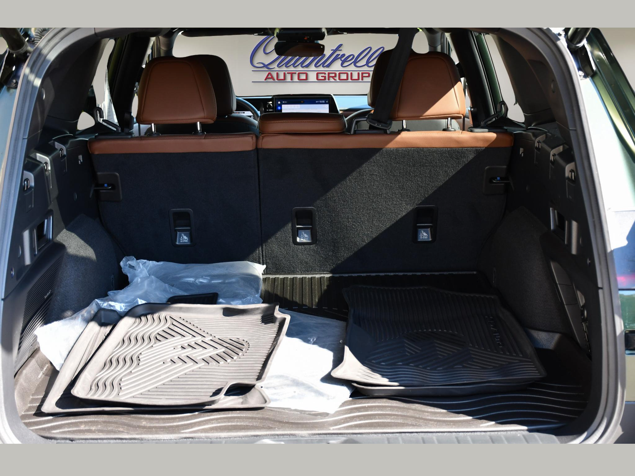Certified 2026 Subaru Outback Touring AWD/4WD image 23