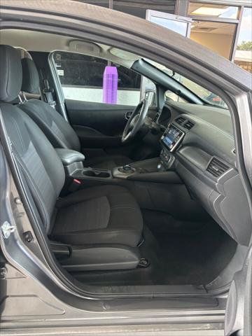 Used 2025 Nissan Leaf S FWD image 16