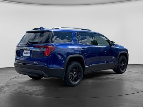 Used 2023 GMC Acadia AT4 w/ Technology Package AWD/4WD image 10